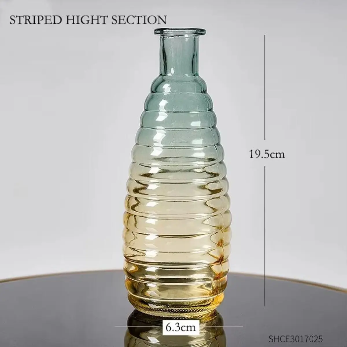 Retro Embossed Mini Vase 5 Piece Set