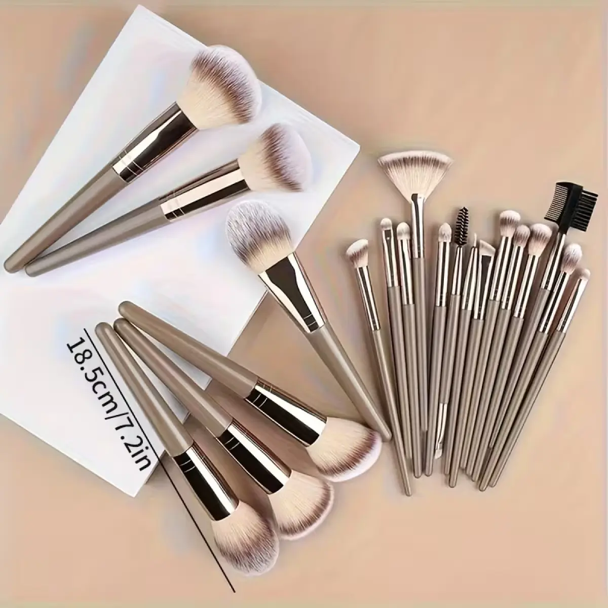 Makeup Brush Set – 15 Pieces