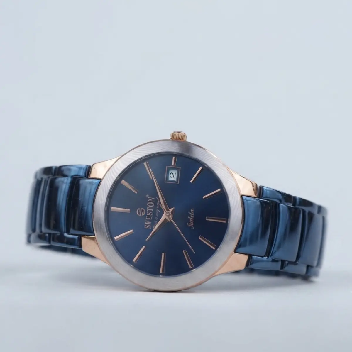 Sveston SV-7406 Classic Analog Watch
