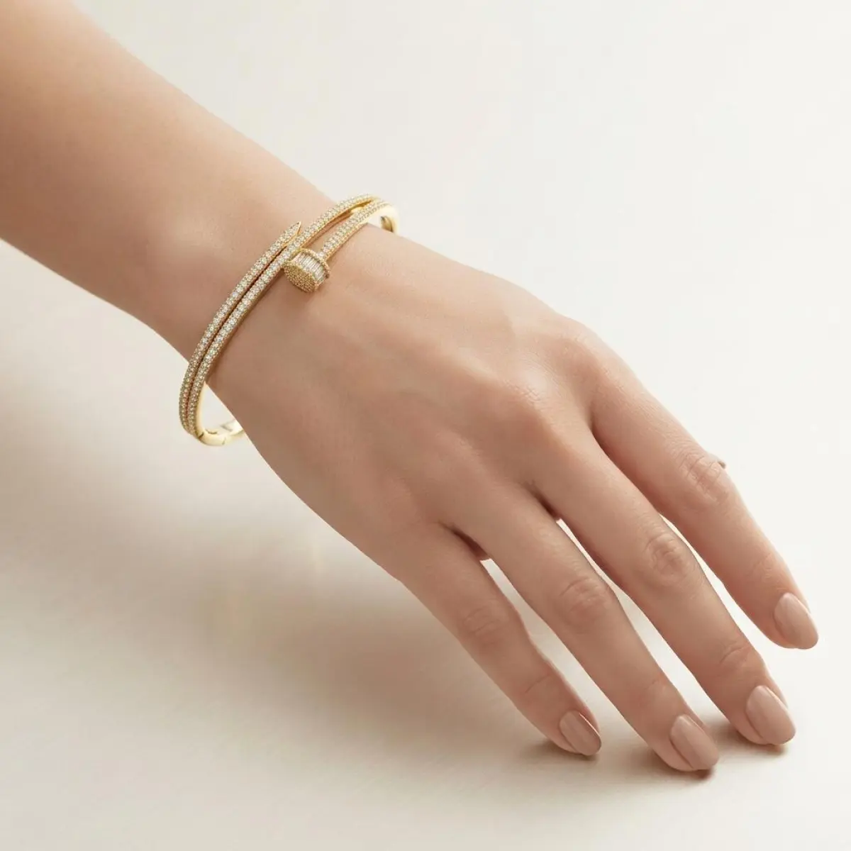 Gold-Plated Lightweight Bracelet for Women – Durable & Long-Lasting Shine