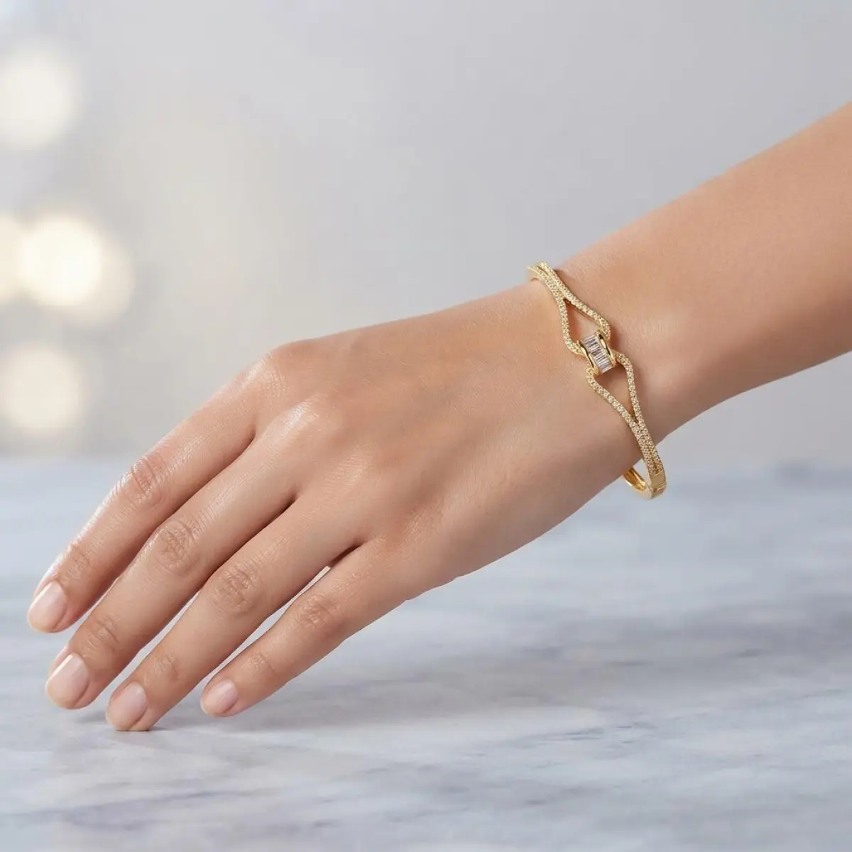 Gold-Plated Lightweight Bracelet for Women – Durable & Long-Lasting Shine