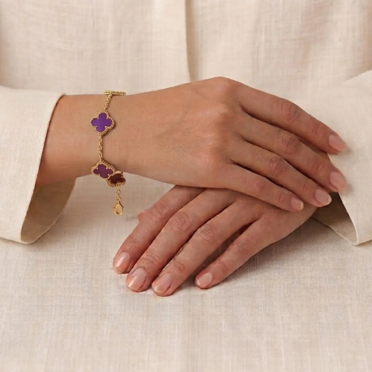 Gold-Plated Lightweight Bracelet