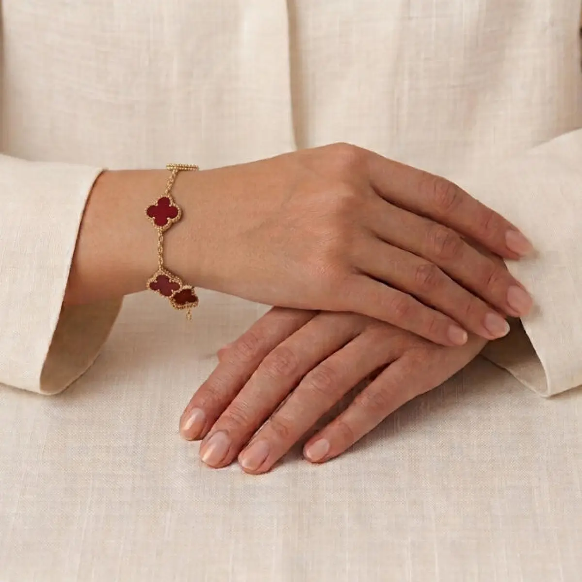 Gold-Plated Lightweight Bracelet