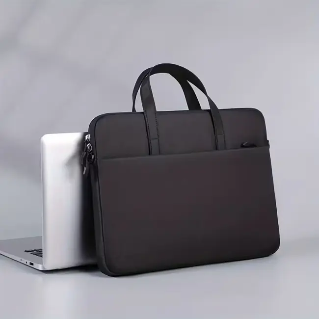 Simple Lightweight Laptop Bag – Black Business Travel laptop bag