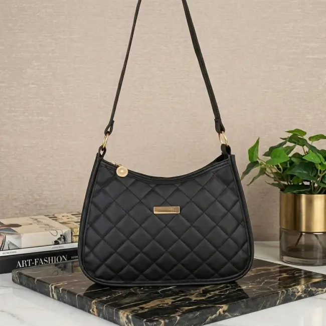 The Classic Quilted Shoulder Bag