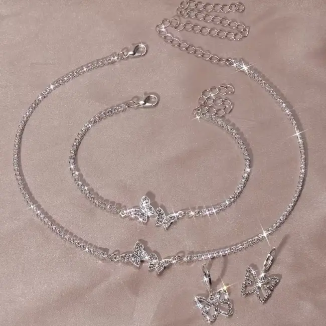 4-Piece Butterfly Pendant Jewelry Set for Women