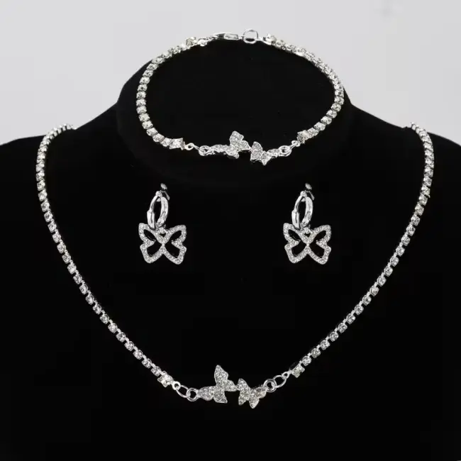 4-Piece Butterfly Pendant Jewelry Set for Women