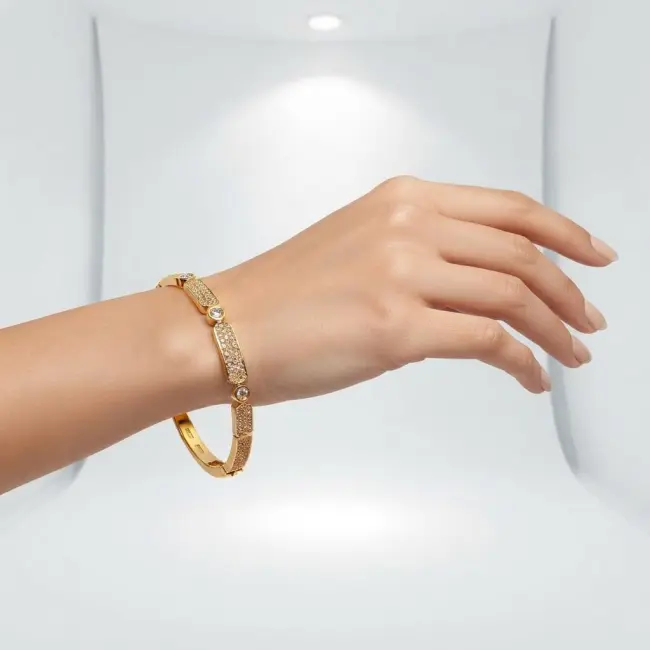 Gold-Plated Lightweight Bracelet for Women – Durable & Long-Lasting Shine