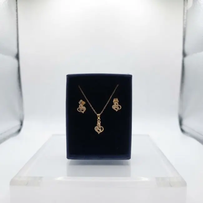 Gold-Plated Lightweight Jewelry Set for Women
