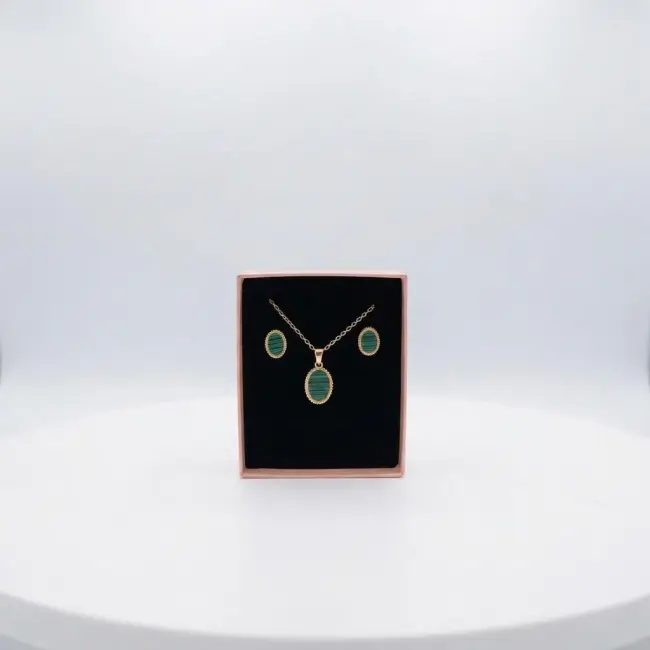 Gold-Plated Lightweight Jewelry Set for Women
