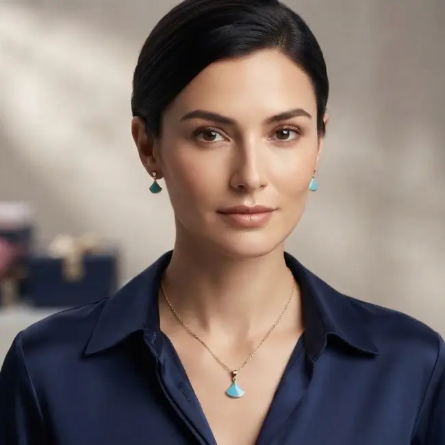 Gold-Plated Lightweight Jewelry Set for Women